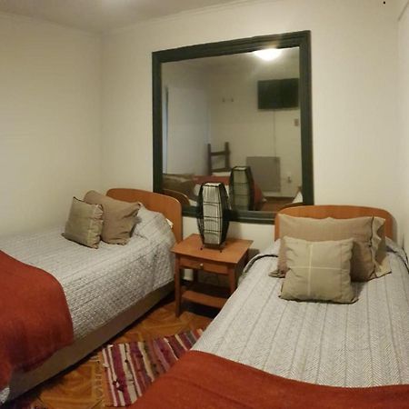 Hostal Centro Montt Τεμούκο Εξωτερικό φωτογραφία